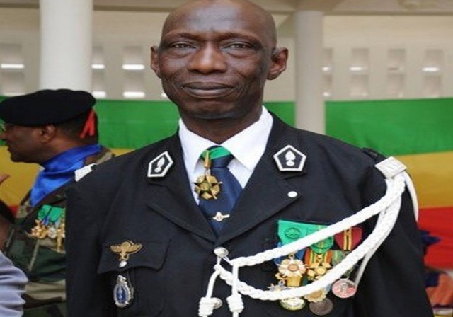 Colonel Aziz NDAO : "le cas du capitaine DIEYE démontre une fois de plus certains dysfonctionnements dans l’Armée" Colonel Aziz NDAO : "le cas du capitaine DIEYE démontre une fois de plus certains dysfonctionnements dans l’Armée"