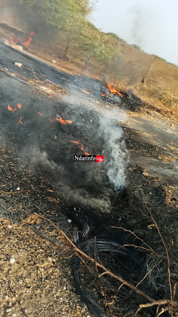 Tension matinale à l’UGB : la RN2 toujours bloquée (photos)