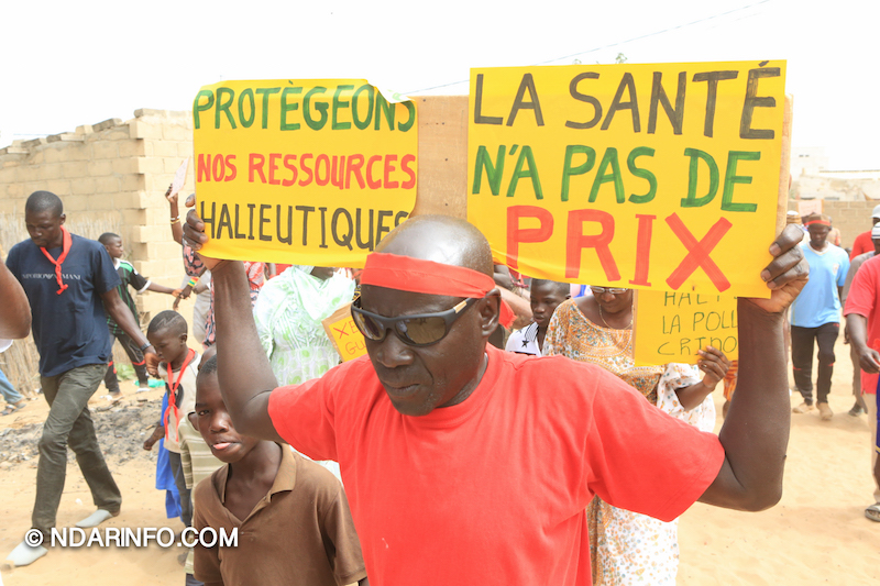 Marche d’indignation des victimes de l’usine chinoise de Mbambara ( vidéo-Photos )