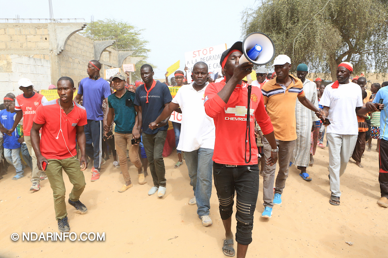 Marche d’indignation des victimes de l’usine chinoise de Mbambara ( vidéo-Photos )