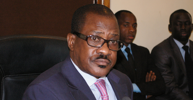 Madické NIANG se défend: " Si Macky SALL pouvait faire pression sur moi, je ne serais pas resté avec le Président WADE" Madické NIANG se défend: " Si Macky SALL pouvait faire pression sur moi, je ne serais pas resté avec le Président WADE"