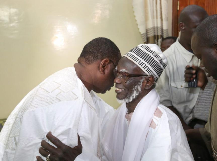Touba : Comment Serigne Mountakha a sauvé la visite de Macky Sall Touba : Comment Serigne Mountakha a sauvé la visite de Macky Sall