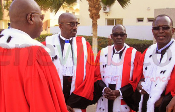 Conseil constitutionnel : Macky signe trois nouvelles nominations Conseil constitutionnel : Macky signe trois nouvelles nominations