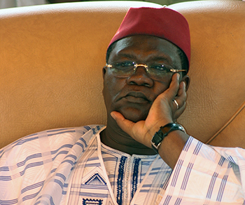 Enrichissement Illicite : Le nom d’Ousmane Ngom bel et bien sur la liste de la Crei Enrichissement Illicite : Le nom d’Ousmane Ngom bel et bien sur la liste de la Crei