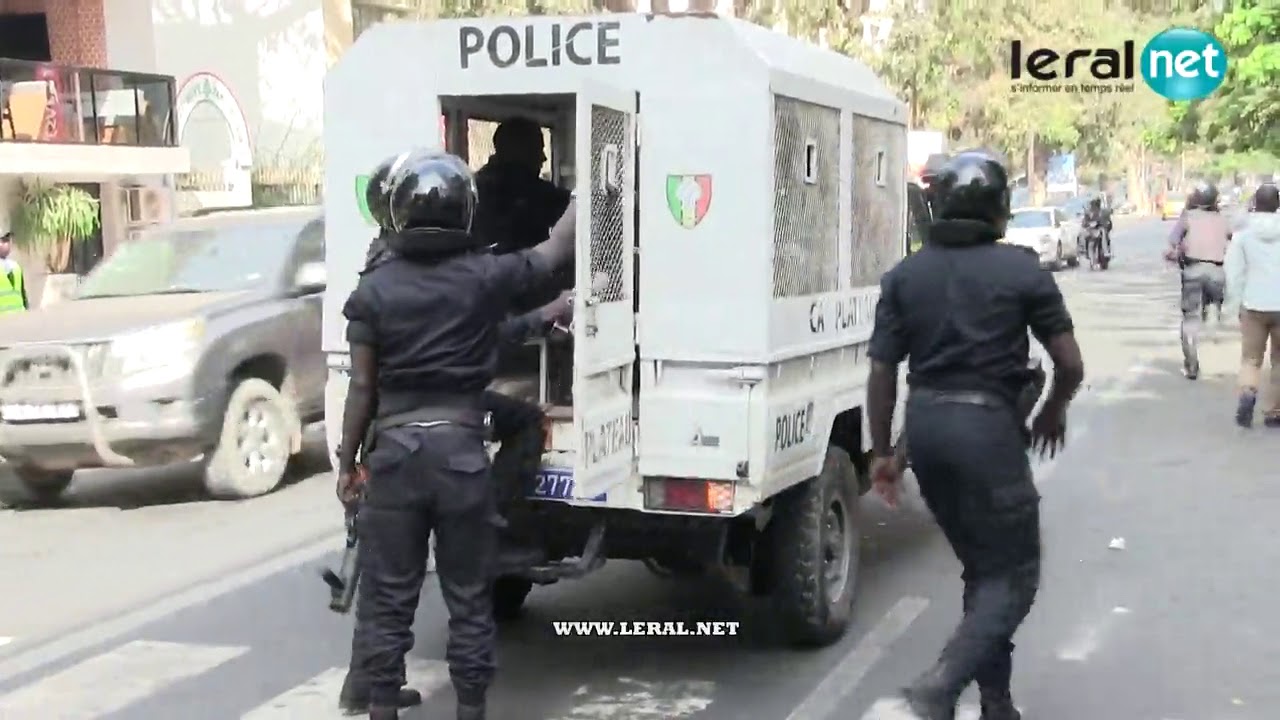 Fadel Barro et Cie arrêtés  