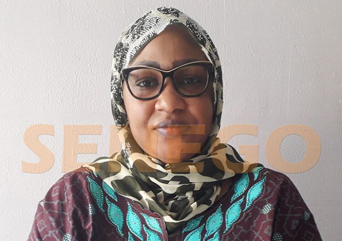 Avec Ousmane Sonko je m’engage, pour le salut de mon pays ! Par Sokhna Awa MBACKÉ Avec Ousmane Sonko je m’engage, pour le salut de mon pays ! Par Sokhna Awa MBACKÉ