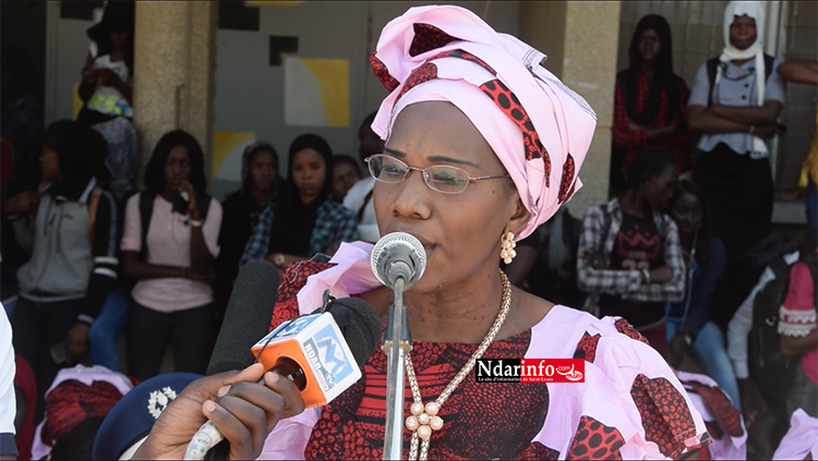 Mme Lota DIEENG, proviseur du Lycée Charles de Gaulle