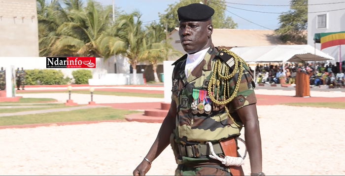 12e bataillon d’instruction : 1261 recrues présentées au Drapeau (vidéo)