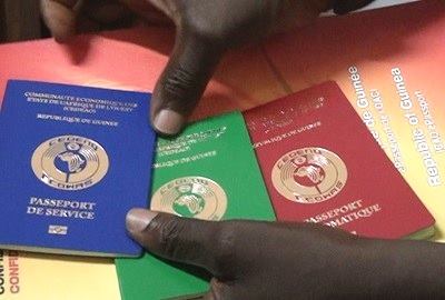 Obtention des passeports diplomatiques : Macky Sall veut mettre fin à la pagaille
