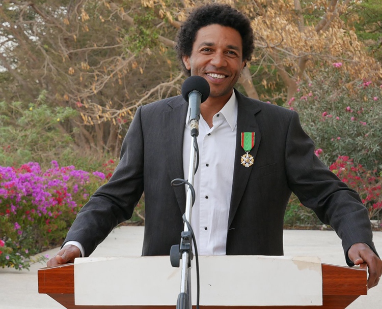 Bagoré Bathily élevé au rang de chevalier dans l'ordre du Mérite agricole Bagoré Bathily élevé au rang de chevalier dans l'ordre du Mérite agricole