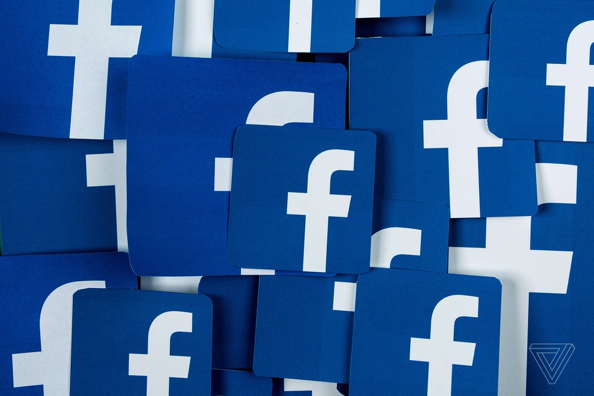 Facebook estime que 5% des comptes actifs sont "faux"