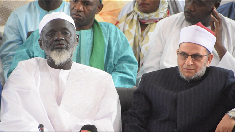 «CORAN» MANUSCRIT : la sublime œuvre de Serigne Samba DIAGNE magnifiée (vidéo)