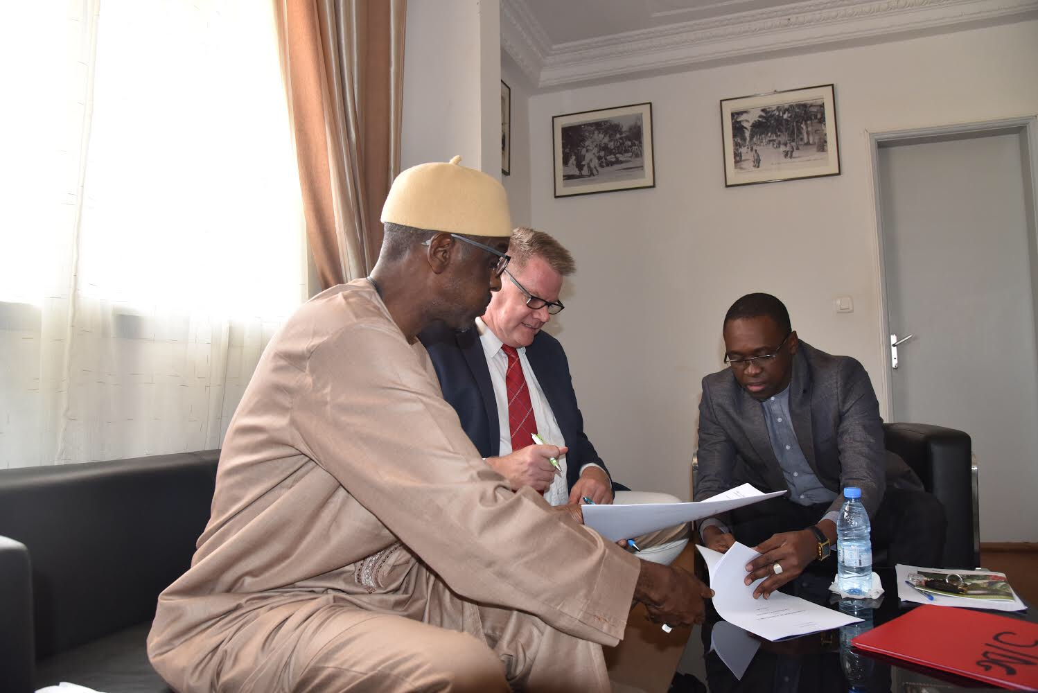 Signature d’une convention de Partenariat entre la SAED et le Projet Feed The Future Sénégal « KAWOLOR »