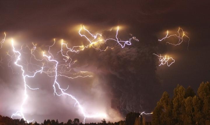 Rufisque : La foudre tue 3 personnes Rufisque : La foudre tue 3 personnes