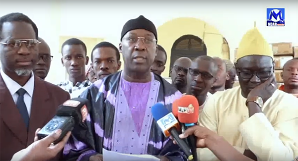 Saint-Louis : le Colonel Abdourahim KÉBÉ remet d’importants lots d’équipements à l’hôpital
