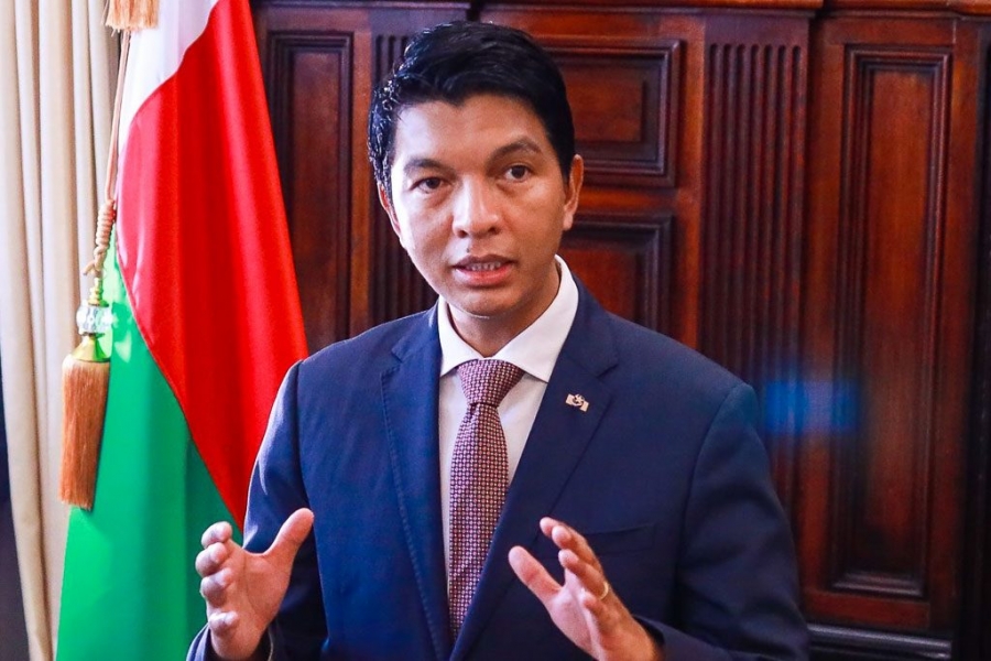 Madagascar va fabriquer des gélules contre le Covid-19 (présidence)