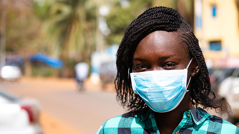Covid-19 : Le Paradoxe de la Troisième Guerre Mondiale; L’humanité contre un Invisible. Par Dorothé FAYE