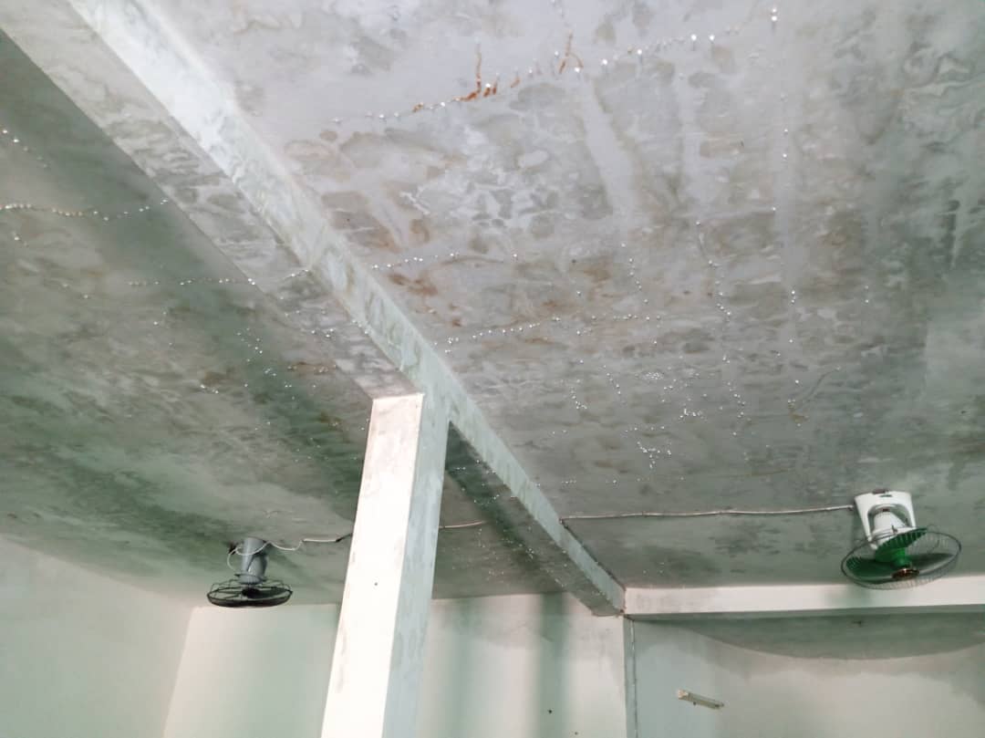 Délabrement de la grande mosquée de l’UGB: La dalle menace de s’effondrer (photos)
