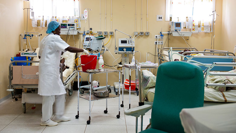 Covid-19 au Sénégal : moins de 3000 lits occupés, 7 fois plus de guéris que de nouveaux patients.