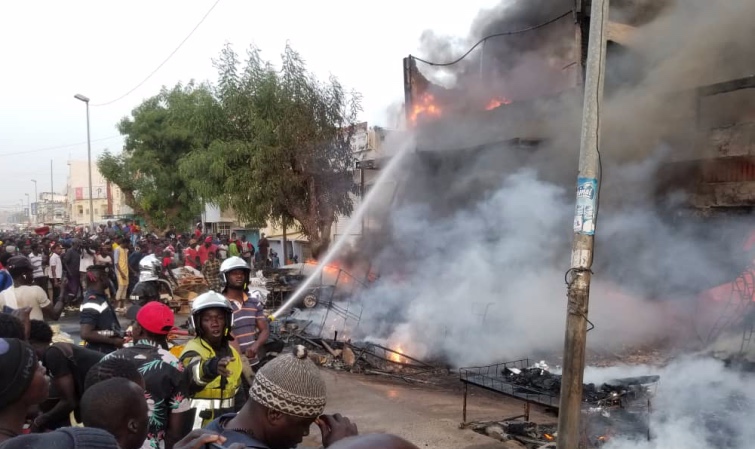 Touba : 4 centres commerciaux du marché Occas réduits en cendres