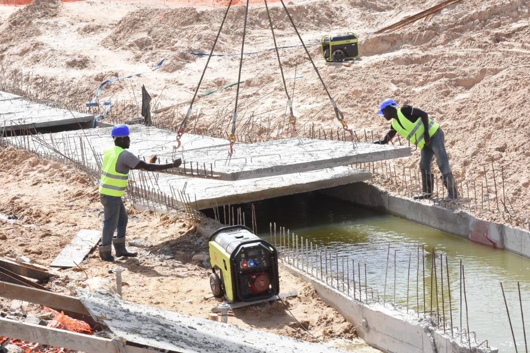 Lutte contre les inondations : En visite à Keur Massar, le ministre Oumar GUEYE se dit satisfait du niveau d'exécution des travaux (photos)