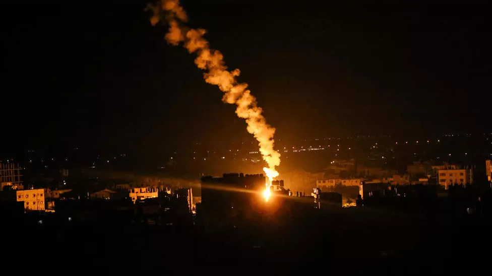 Tirs de l'armée israélienne dans la bande de Gaza, le 16 mai 2021 © Said Khatib, AFP