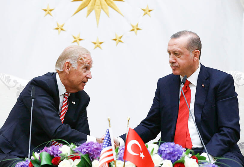 Les États-Unis risquent de "perdre un ami", prévient Erdogan