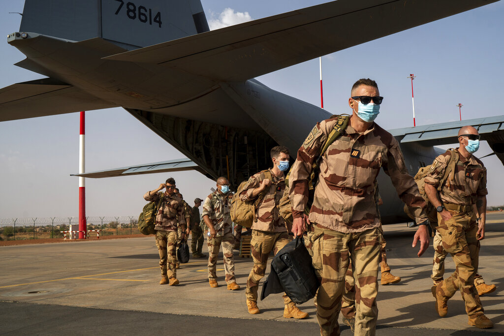 « Abandon du Mali » : la France dénonce des propos « indécents » et « hypocrites »