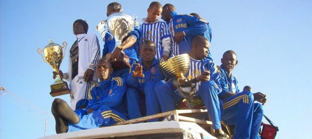 Odcav de Saint-Louis: JA Ndar Toute et Santos en demi finale. Odcav de Saint-Louis: JA Ndar Toute et Santos en demi finale.