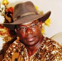 Le Colonel Moumar Guèye révolté par l’insalubrité Le Colonel Moumar Guèye révolté par l’insalubrité