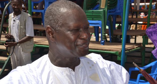 Saint-Louis – Locales 2014 : de grosses pointures du PDS rejoignent le professeur Abdoulaye Sène.