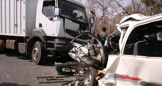Accident sur la route de Tivaoune : Un bus et un car entrent en collision