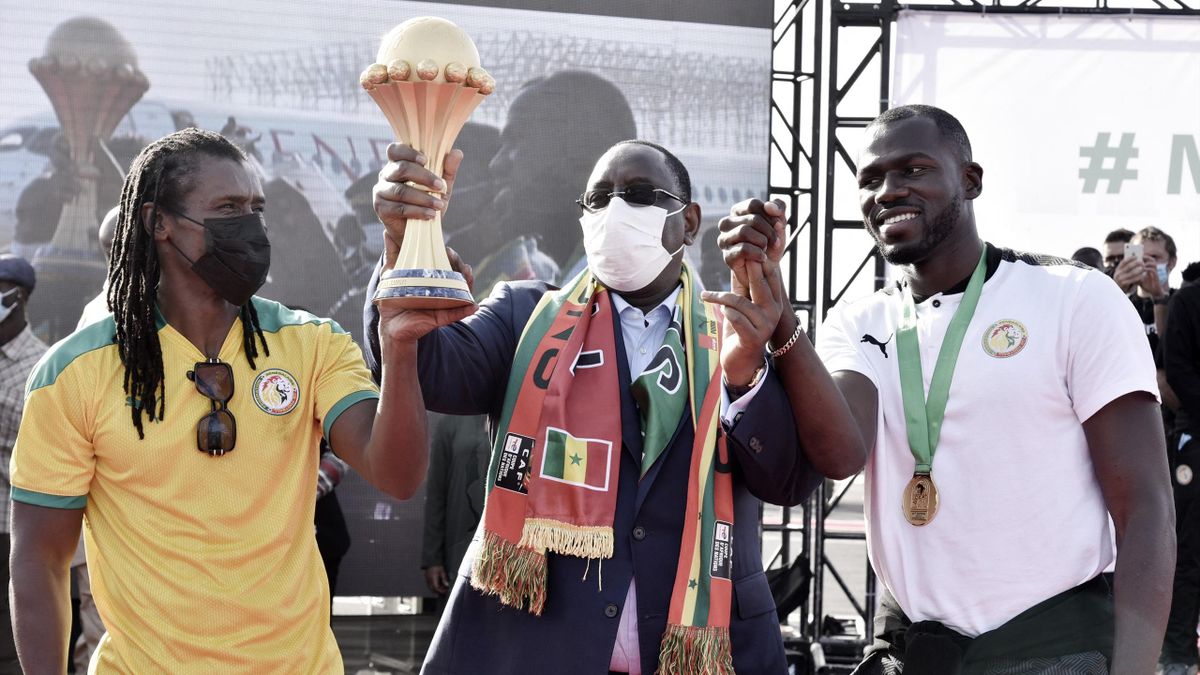 Macky Sall demande la présentation du Trophée de la CAN dans les 14 régions