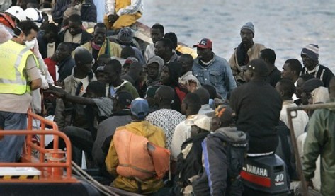 Espagne: 50 Sénégalais, sans papiers mis aux arrêts. Neuf d'entre eux rapatriés, hier.
