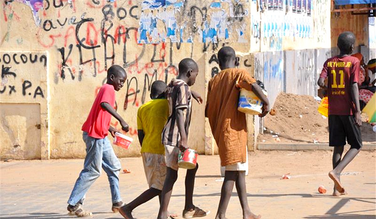 Retrait des enfants de la rue : l’État veut relancer le programme