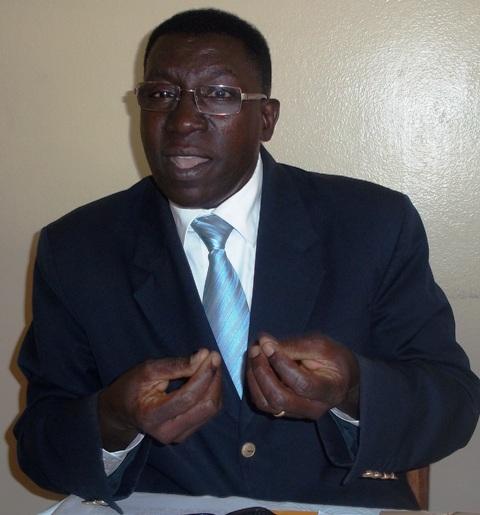 Pr Malick Ndiaye: "les hommes politiques sont en train de troubler l’ordre de la République"