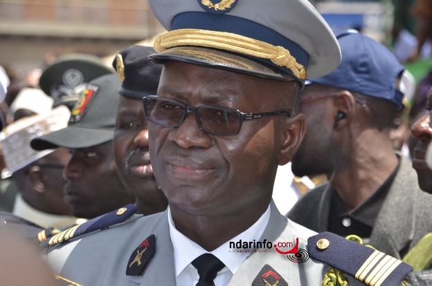 Défilé « exceptionnel » sur la Place Faidherbe : le Colonel Babacar Seck salue l’engagement de l’armée.