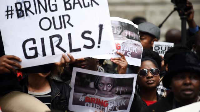 Les soutiens "Bring Back our girls" face à l'enlèvement des lycéennes nigérianes se poursuivent à travers le monde. Ici, à Londres. | AFP