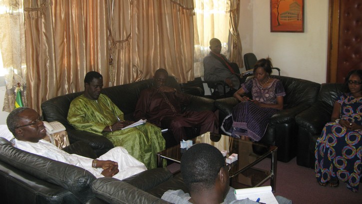 UGB: WASANAR offre un important lot de tickets de restauration aux étudiants UGB: WASANAR offre un important lot de tickets de restauration aux étudiants