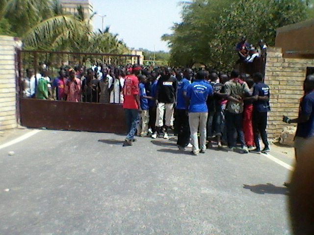 URGENT : les étudiants de l'Ugb décrètent une grève "illimitée"