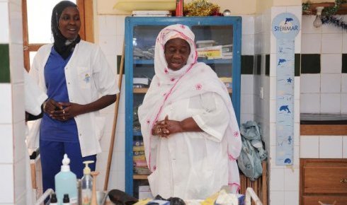 Macky Sall autorise le recrutement de 1000 agents de santé dont 500 sages-femmes: Satisfaction des acteurs de la Santé qui plaident pour une transparence dans les recrutements