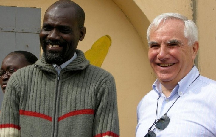 Oumar Thioye à coté d'Olivier Grouès.