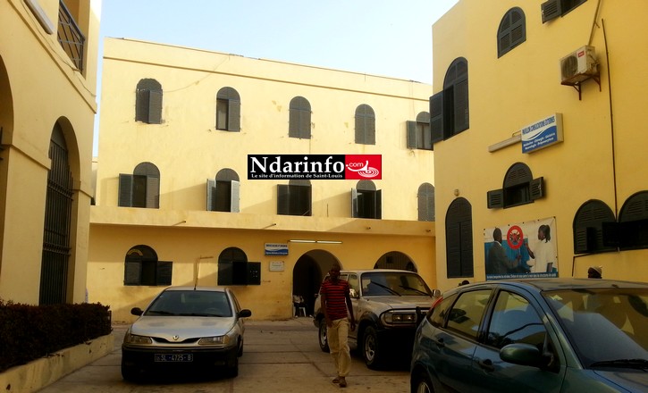 La crise s’envenime à l’hôpital de Saint-Louis : les travailleurs suspendent les gardes. La crise s’envenime à l’hôpital de Saint-Louis : les travailleurs suspendent les gardes.