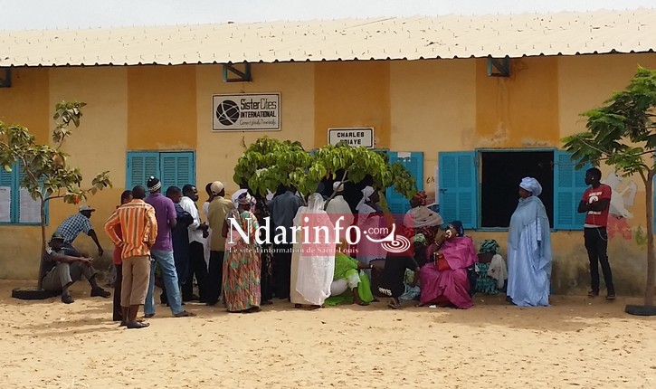 ELECTIONS : 6 bureaux fermés à Rawane NGOM, le plus grand centre de Saint-Louis.