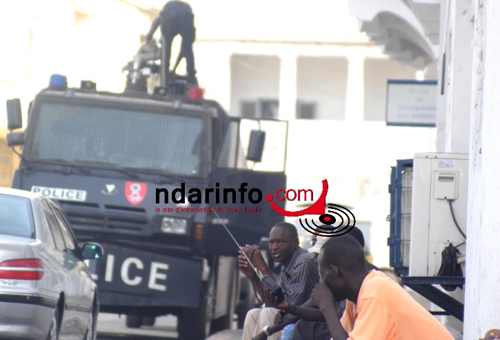 SAINT-LOUIS: le camion dragon débarque (Photos) SAINT-LOUIS: le camion dragon débarque (Photos)