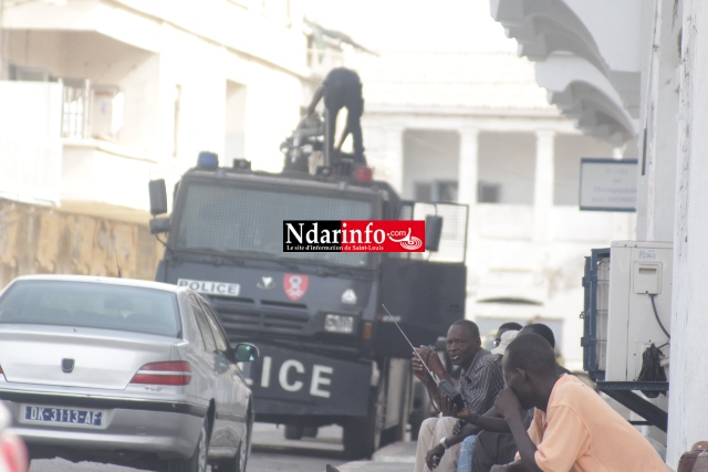SAINT-LOUIS: le camion dragon débarque (Photos) SAINT-LOUIS: le camion dragon débarque (Photos)