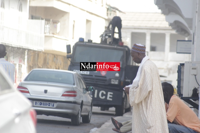 SAINT-LOUIS: le camion dragon débarque (Photos) SAINT-LOUIS: le camion dragon débarque (Photos)