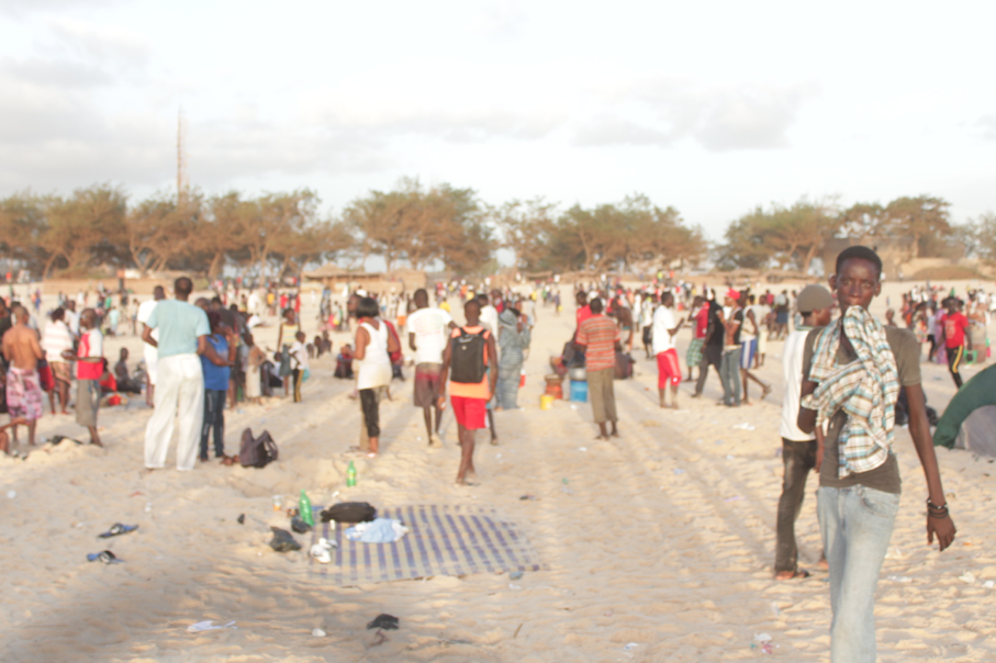 PHOTOS - Célébration du 15 aout : la grande ruée vers la plage de l'hydrobase. Regardez