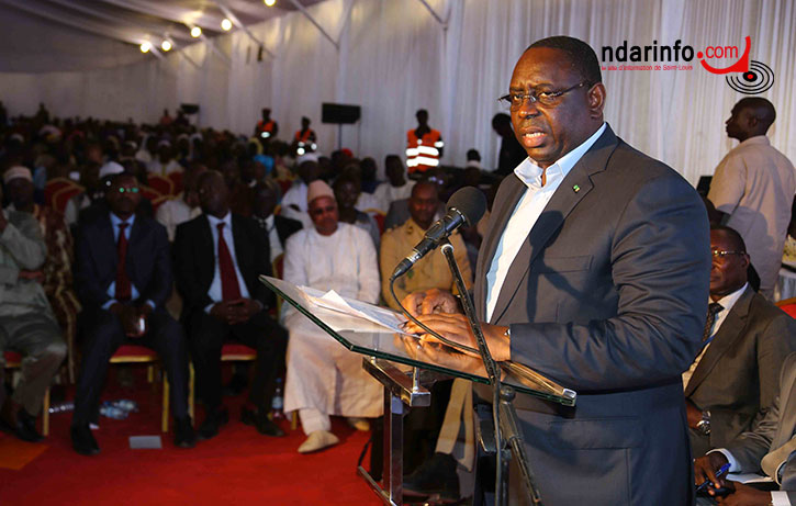 Saint-Louis: Des experts néerlandais attendus pour une solution à la brèche ouverte sur la Langue de Barbarie, selon Macky Sall. Saint-Louis: Des experts néerlandais attendus pour une solution à la brèche ouverte sur la Langue de Barbarie, selon Macky Sall.