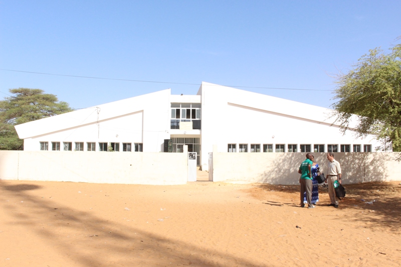 NDIOUM : un Espace citoyen offert aux conseils de Quartier. NDIOUM : un Espace citoyen offert aux conseils de Quartier.